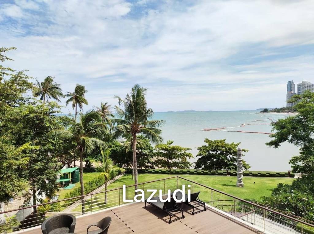 Spacious The Cove Condo For Sale at Pattaya