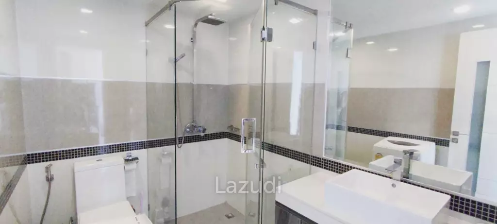 Beachfront Studio at Wong Amat for Sale
