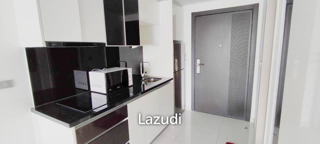 Beachfront Studio at Wong Amat for Sale