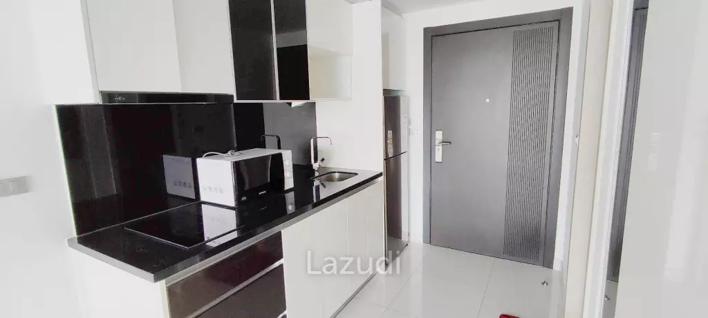 Beachfront Studio at Wong Amat for Sale