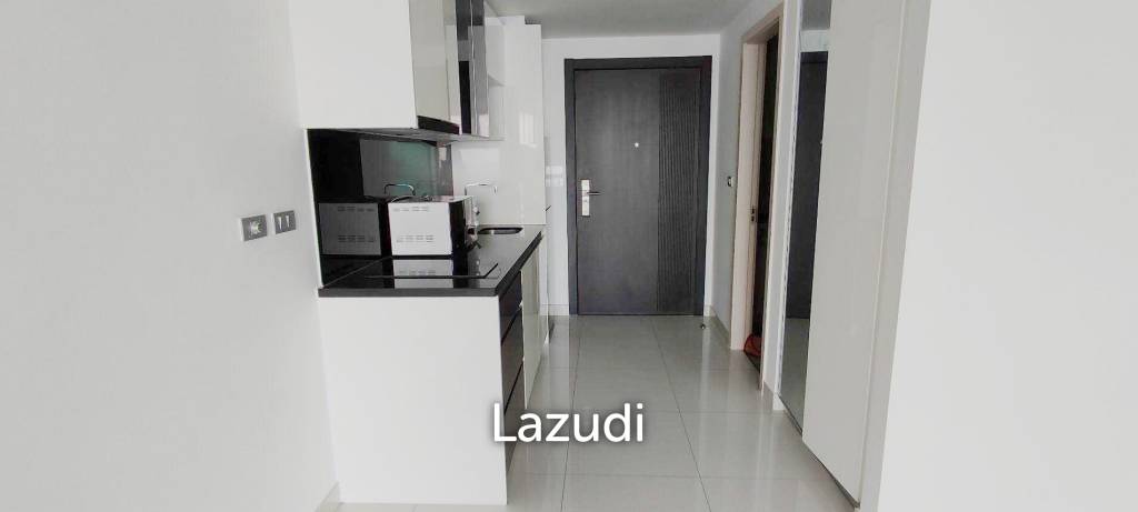 Beachfront Studio at Wong Amat for Sale