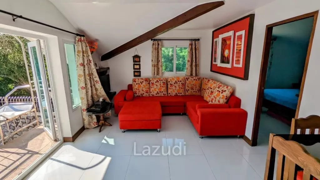 Lovely House in Bang Saray For Sale
