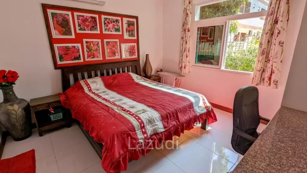 Lovely House in Bang Saray For Sale