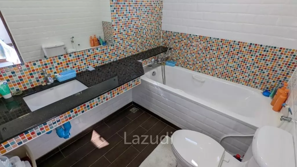 Lovely House in Bang Saray For Sale