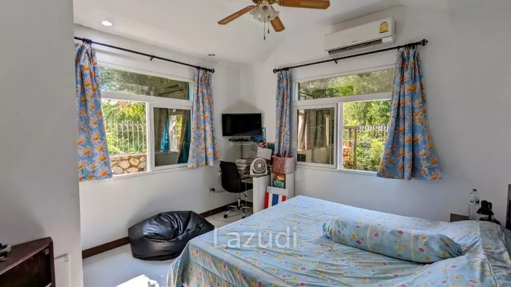 Lovely House in Bang Saray For Sale
