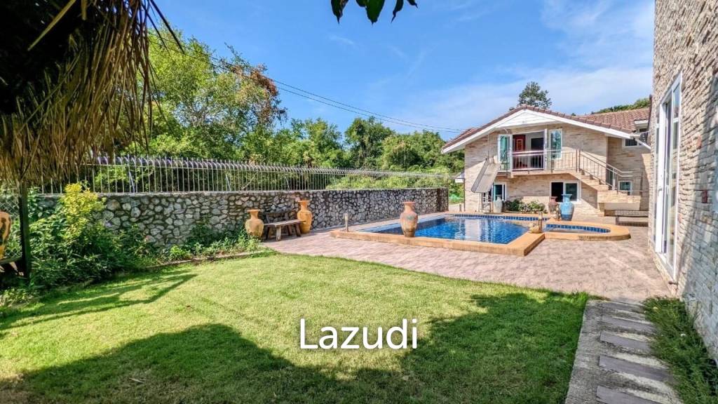 Lovely House in Bang Saray For Sale