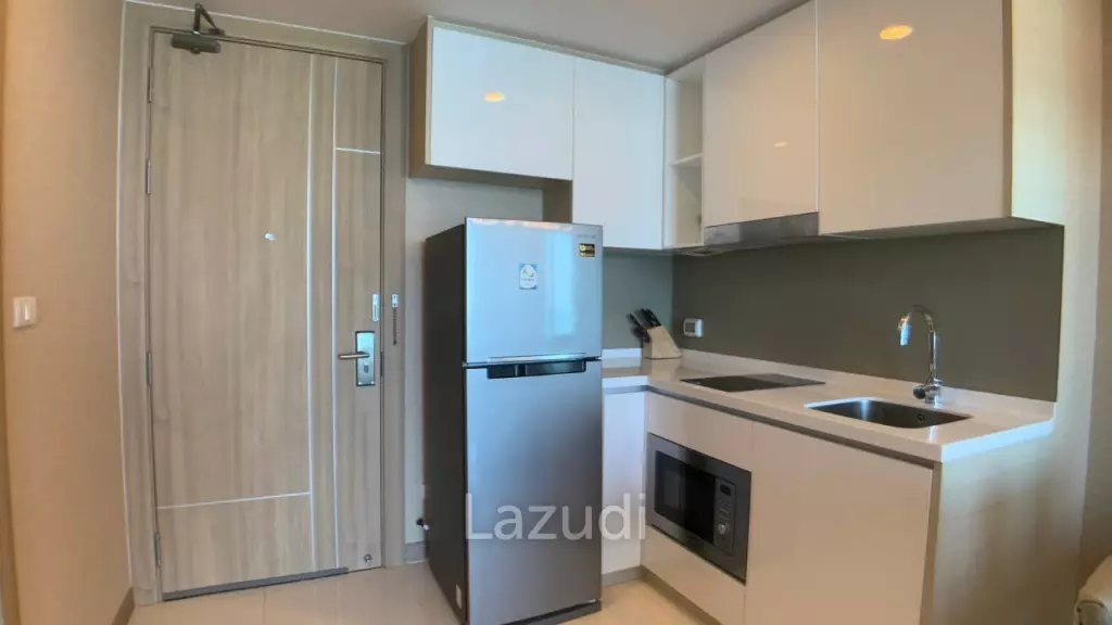 High floor Modern Riviera Wong Amat for Sale