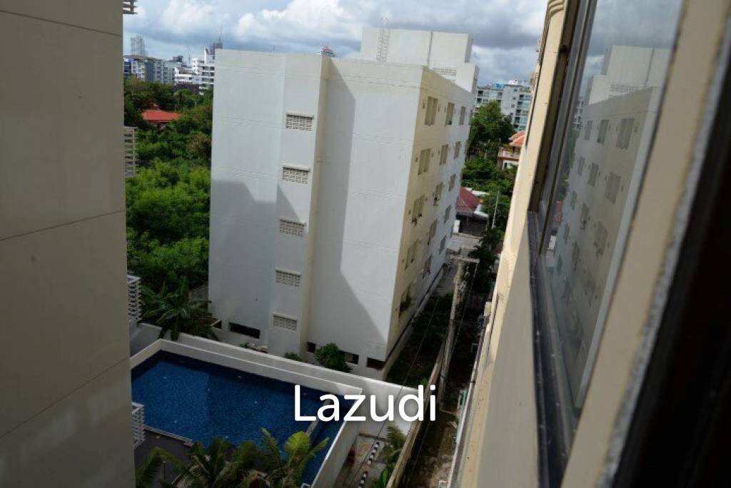 Studio 1 Bath 30 SQ.M Thepthip Mansion