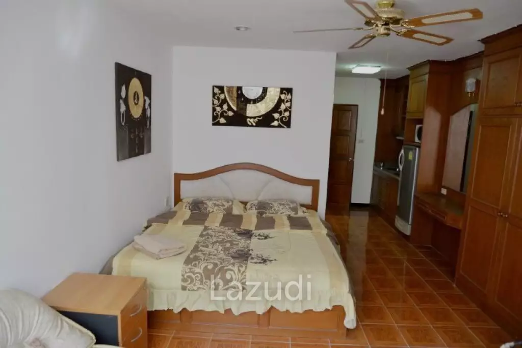 Studio 1 Bath 30 SQ.M Thepthip Mansion