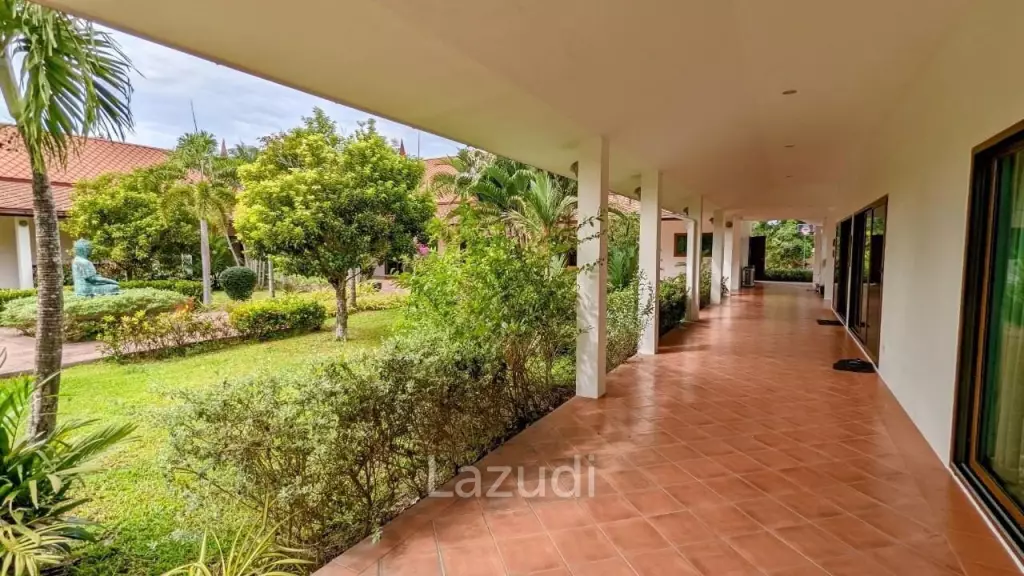 Large Garden House for Sale in Mabprachan