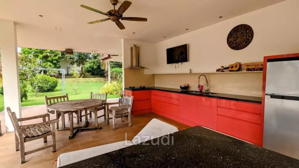 Large Garden House for Sale in Mabprachan
