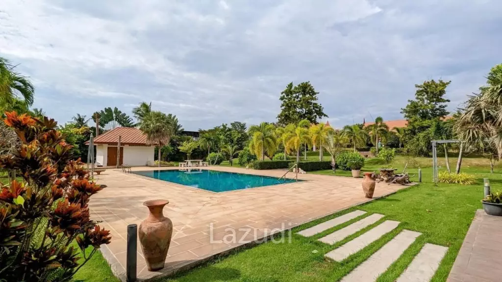 Large Garden House for Sale in Mabprachan