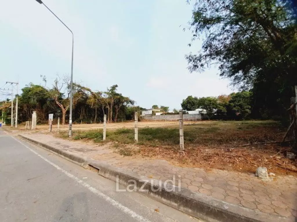 Good location for Sale in Pratumnak