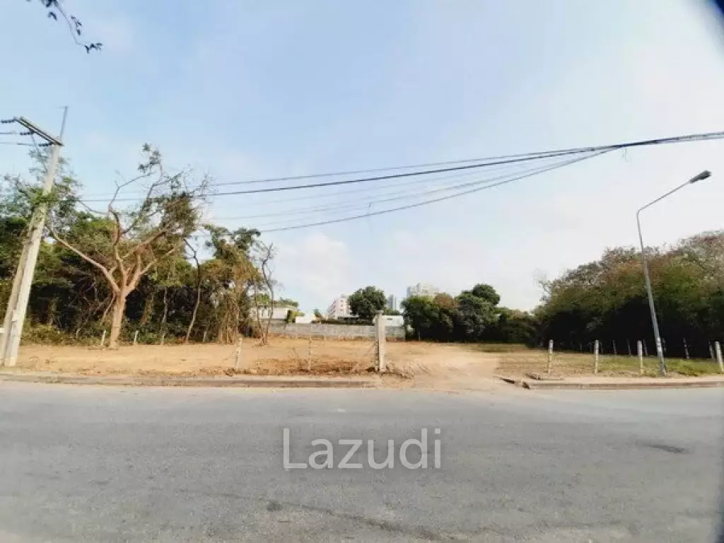Good location for Sale in Pratumnak