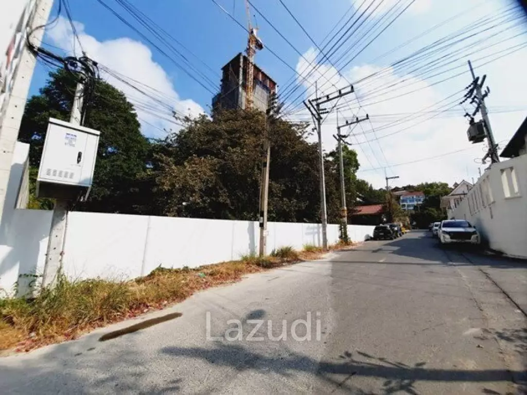 Great Location for Sale in Pratumnak Hill 