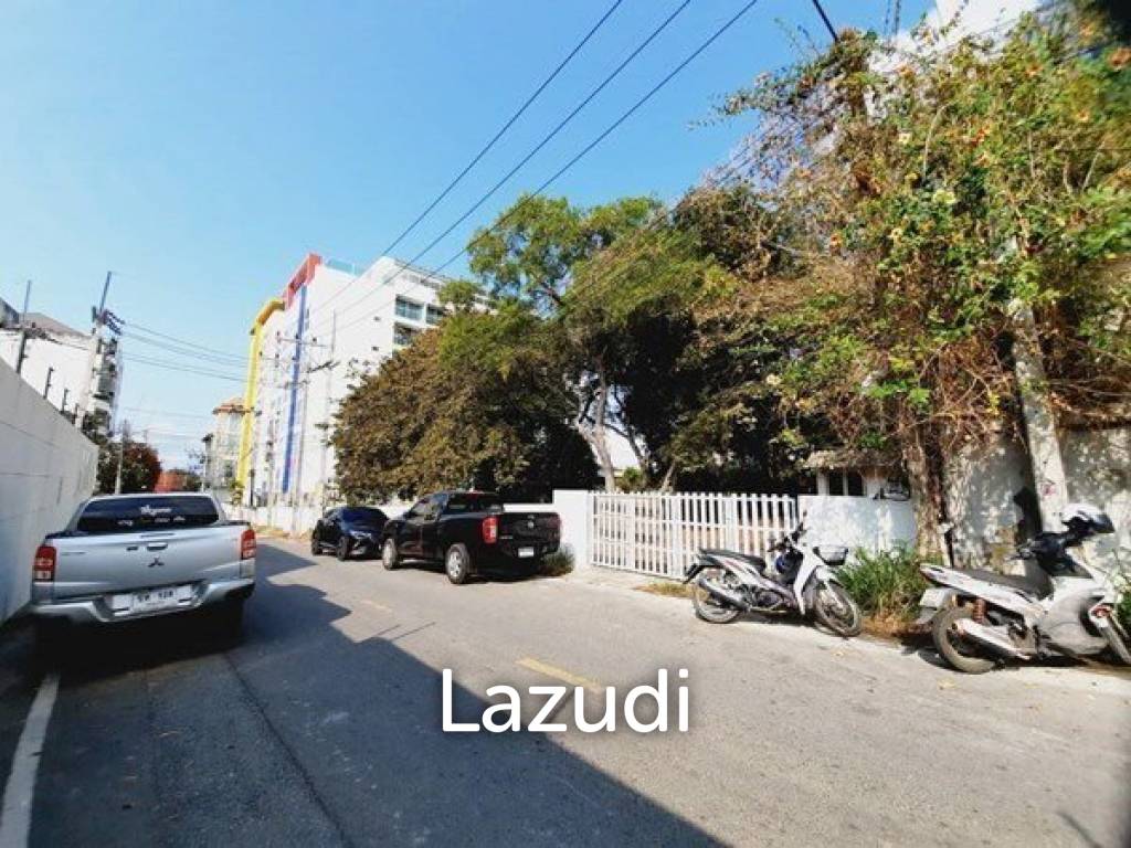 Great Location for Sale in Pratumnak Hill 