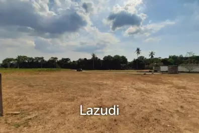 ขายที่ดินแปลงเล็กในสนามกอล์ฟฟีนิกซ์