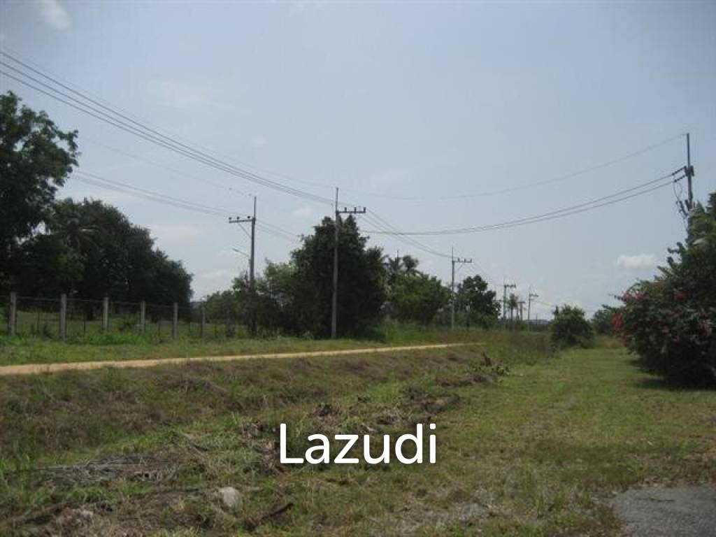 Small Land plot for Sale in Phoenix Golf Course