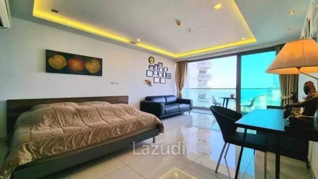 High Floor Wong Amat Tower for Sale in Pattaya