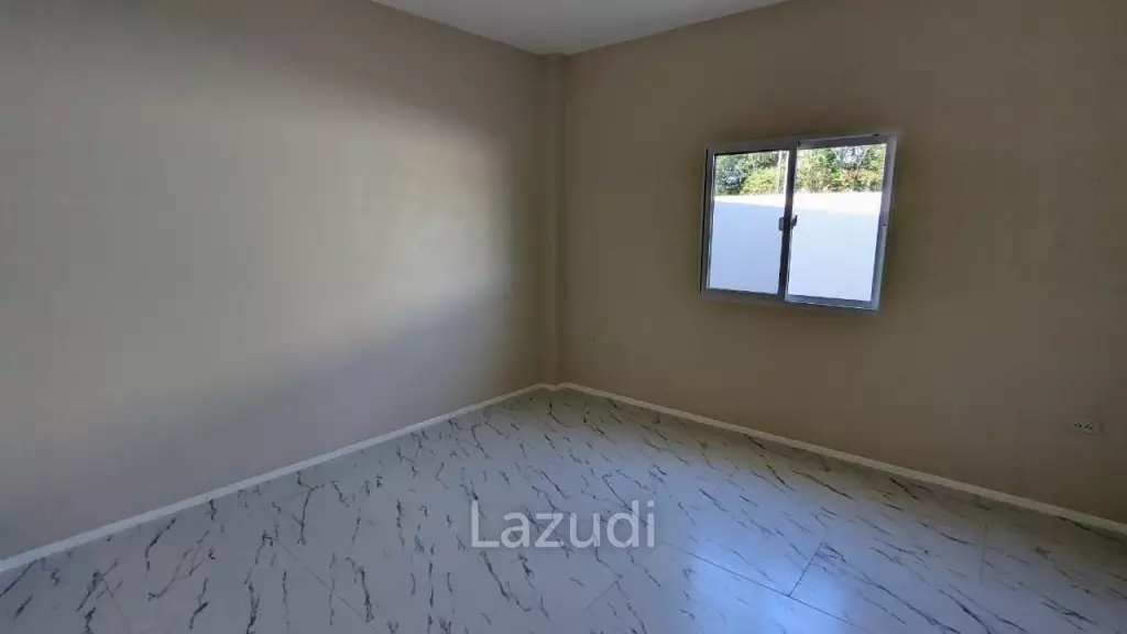 Unfurnished New House for Sale in Bang Saray