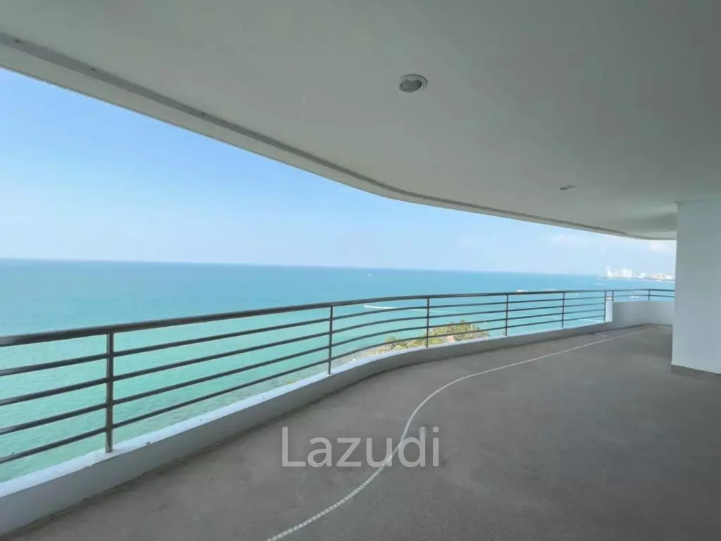 Royal Cliff Garden Condo for Sale in Pratumnak
