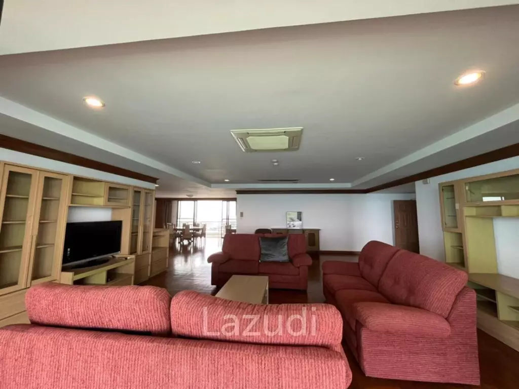 Royal Cliff Garden Condo for Sale in Pratumnak