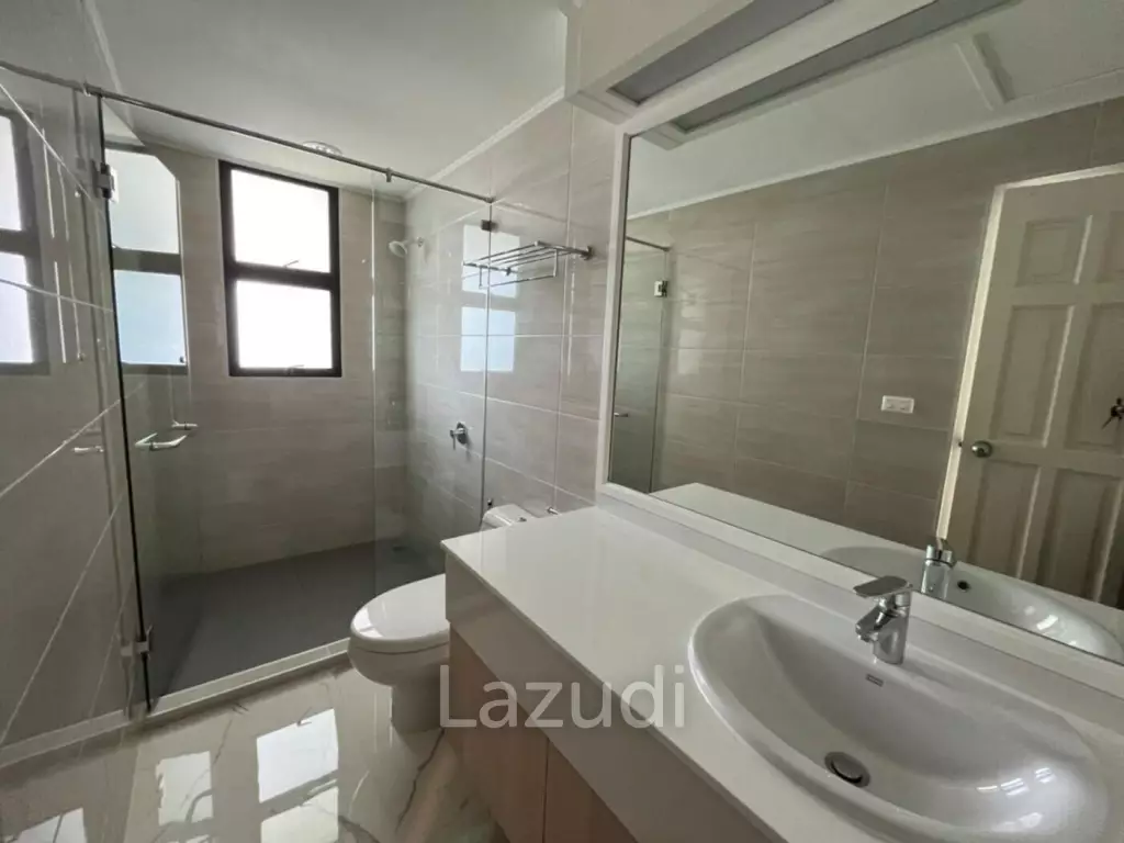 Royal Cliff Garden Condo for Sale in Pratumnak