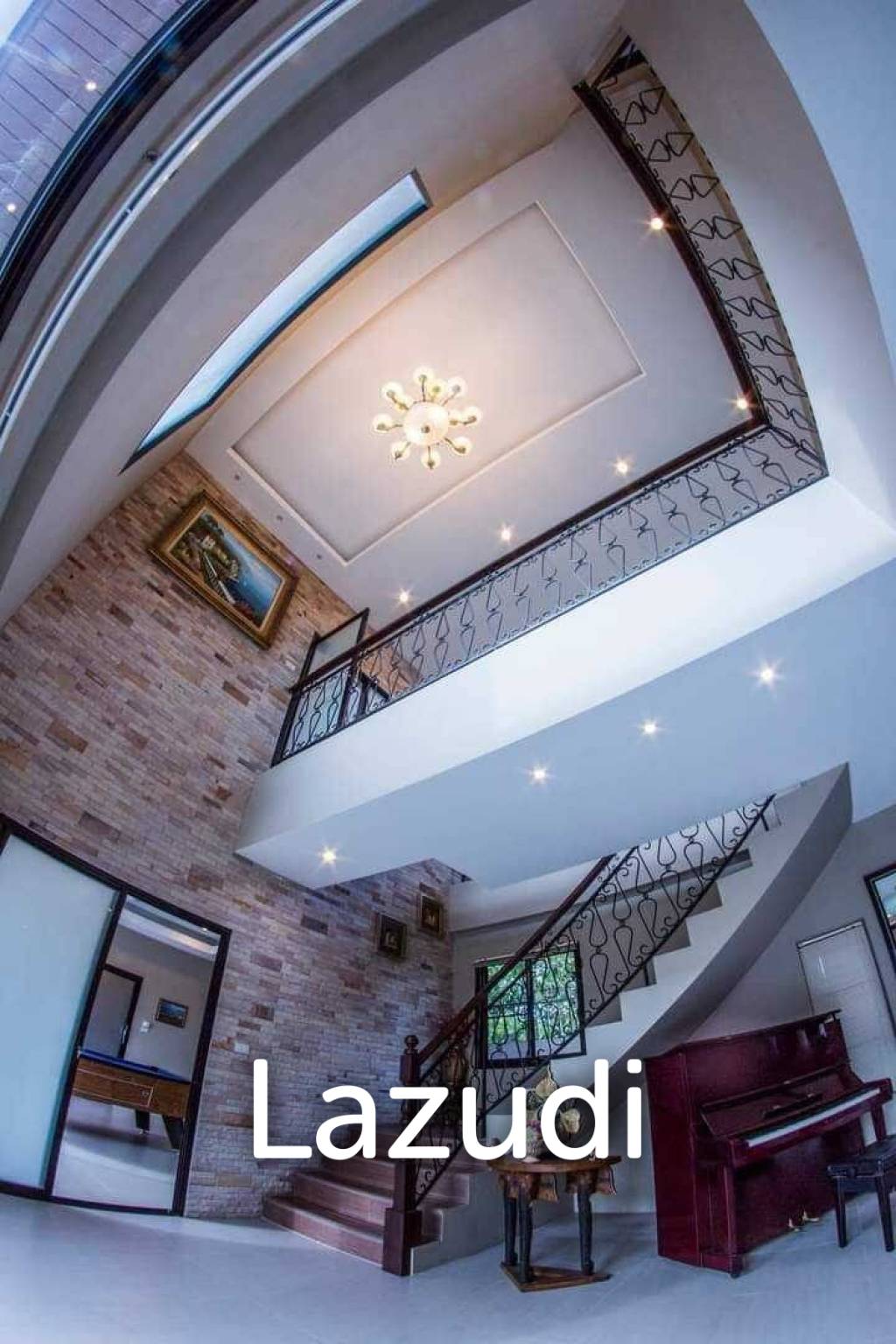 5 Bedrooms House for Sale in Huay Yai