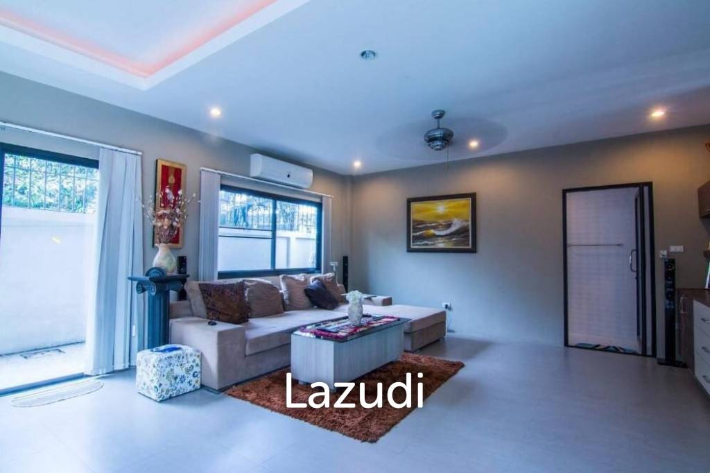 5 Bedrooms House for Sale in Huay Yai