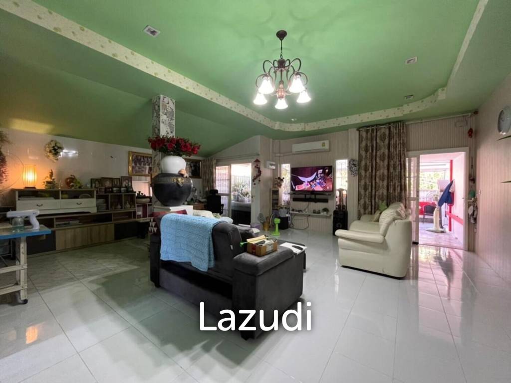 House with 2 Bedrooms for Sale in East Pattaya