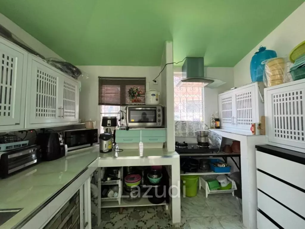 House with 2 Bedrooms for Sale in East Pattaya