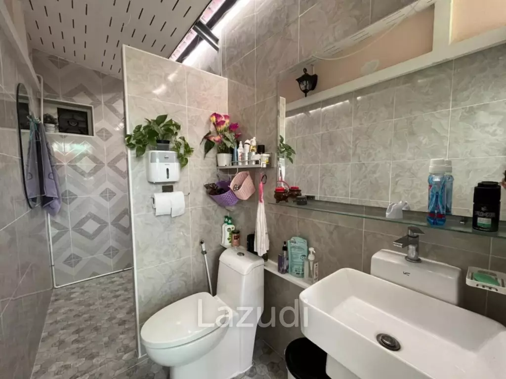 House with 2 Bedrooms for Sale in East Pattaya