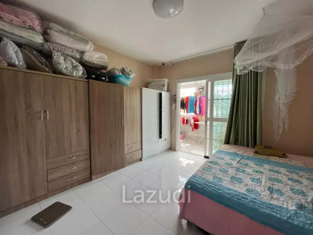 House with 2 Bedrooms for Sale in East Pattaya