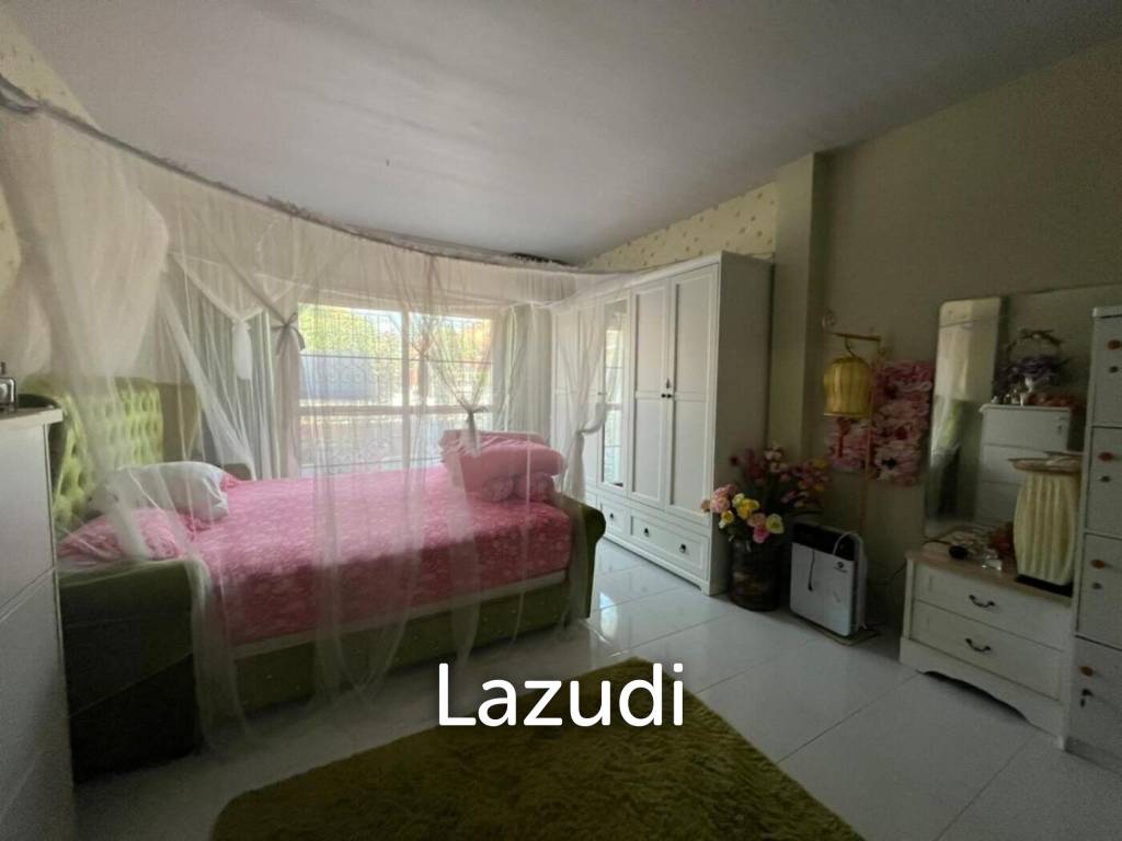 House with 2 Bedrooms for Sale in East Pattaya