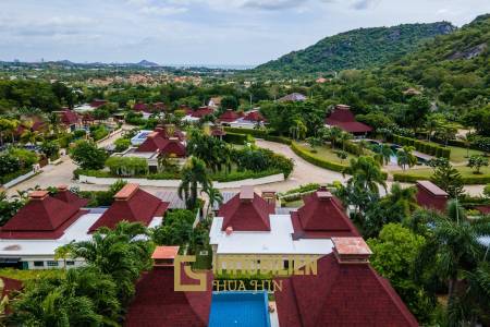 Panorama / Khao Tao: 3 Schlafzimmer Villa mit Meerblick