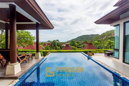 Panorama / Khao Tao: 3 Schlafzimmer Villa mit Meerblick