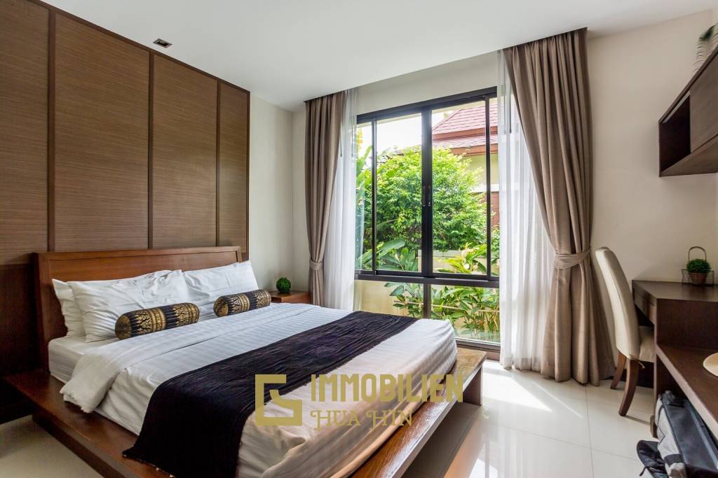 Panorama / Khao Tao: 3 Schlafzimmer Villa mit Meerblick