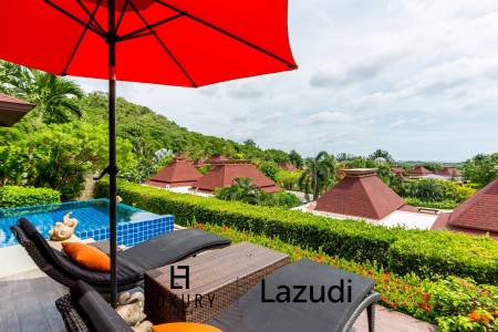 Panorama / Khao Tao: 3 Schlafzimmer Villa mit Meerblick