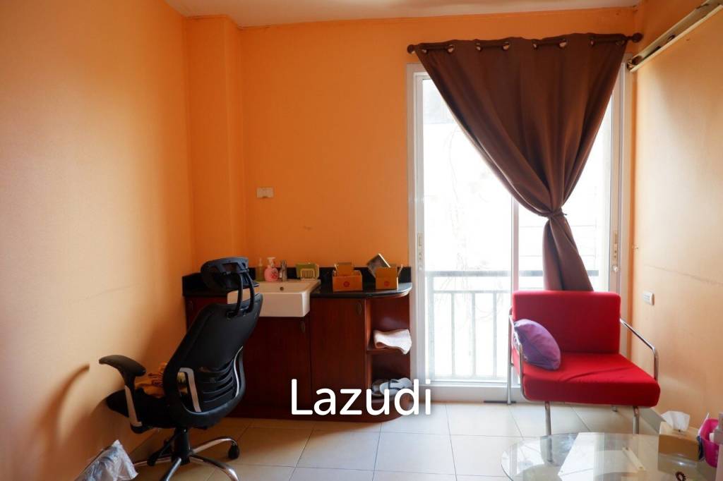 Shophouses for Sale In Jomtien Pattaya