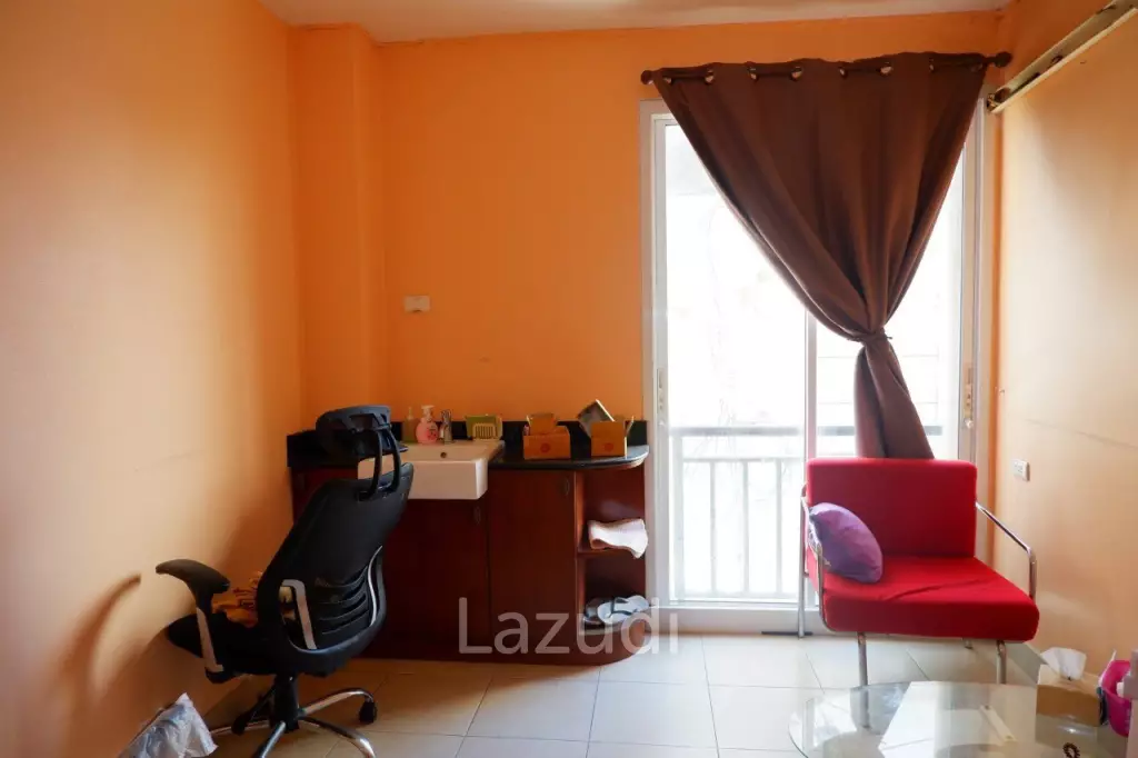 Shophouses for Sale In Jomtien Pattaya