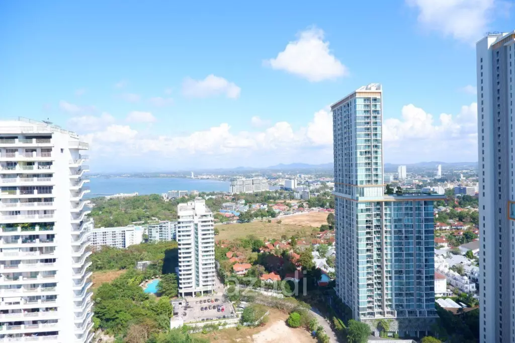 Gorgeous Condo for Sale in Park Beach