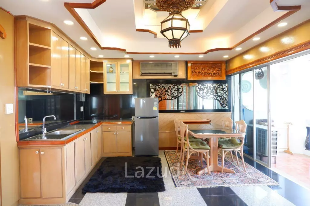 Gorgeous Condo for Sale in Park Beach