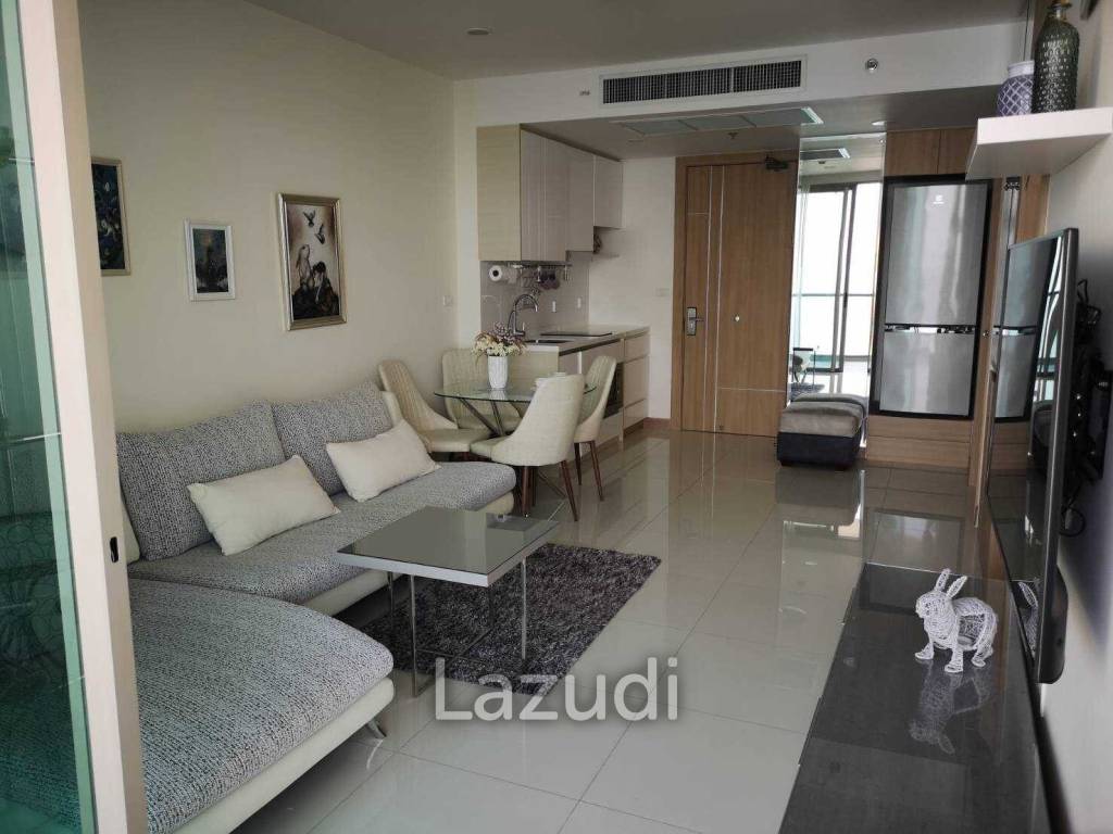 The Riviera Wongamat Condo for Sale