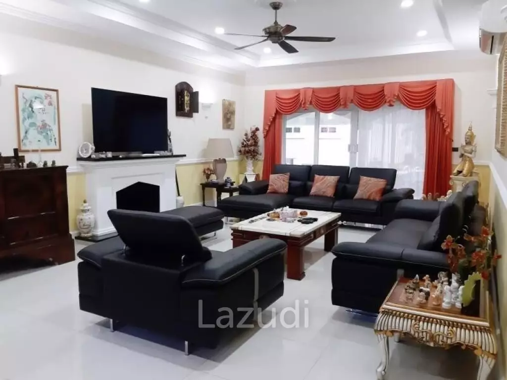 Pool Villa Full Furniture for Sale in East Pattaya