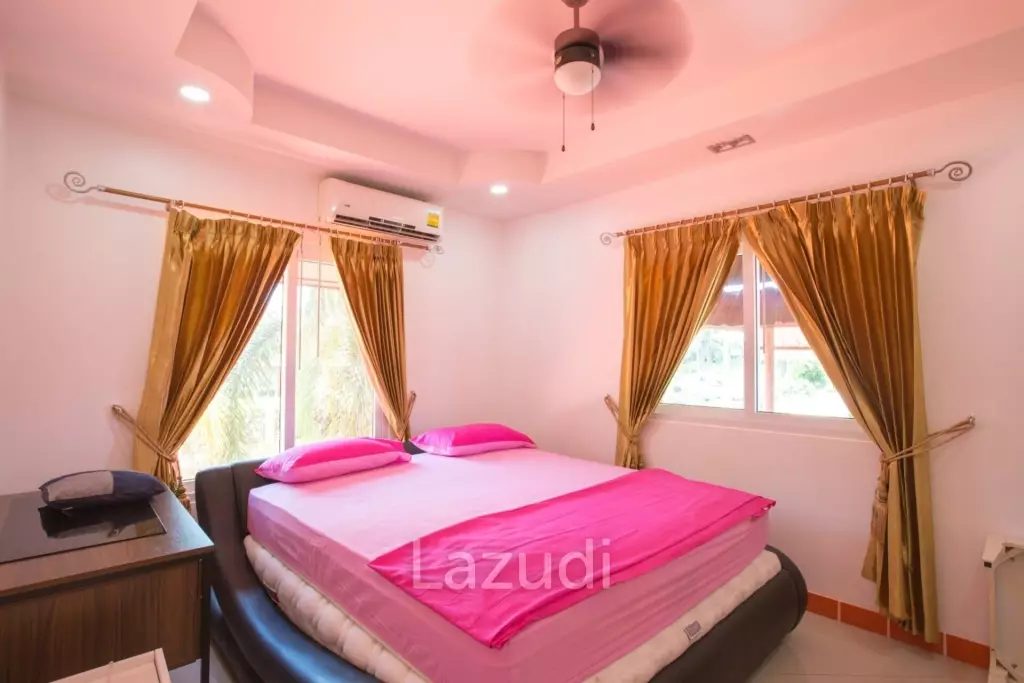 Mabprachan House with Pool for Sale