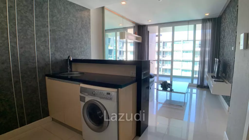 Excellent Apus Condo for Sale in Pattaya City