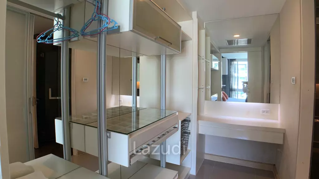 Excellent Apus Condo for Sale in Pattaya City