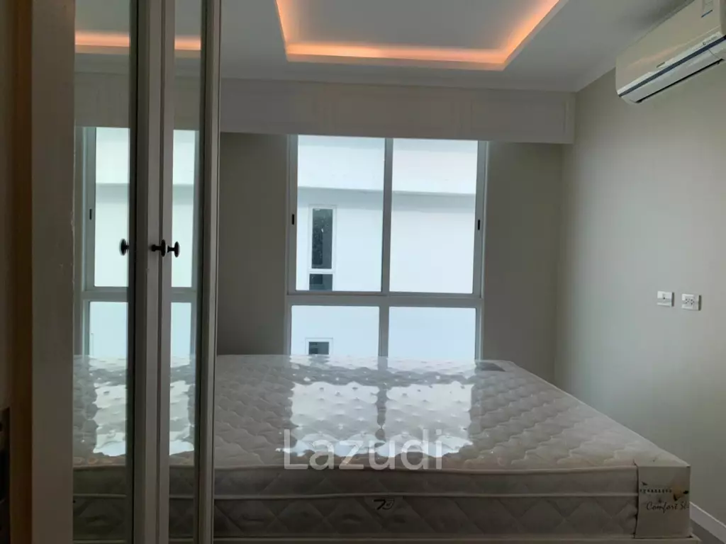One Bedroom for Sale in The Orient Condo