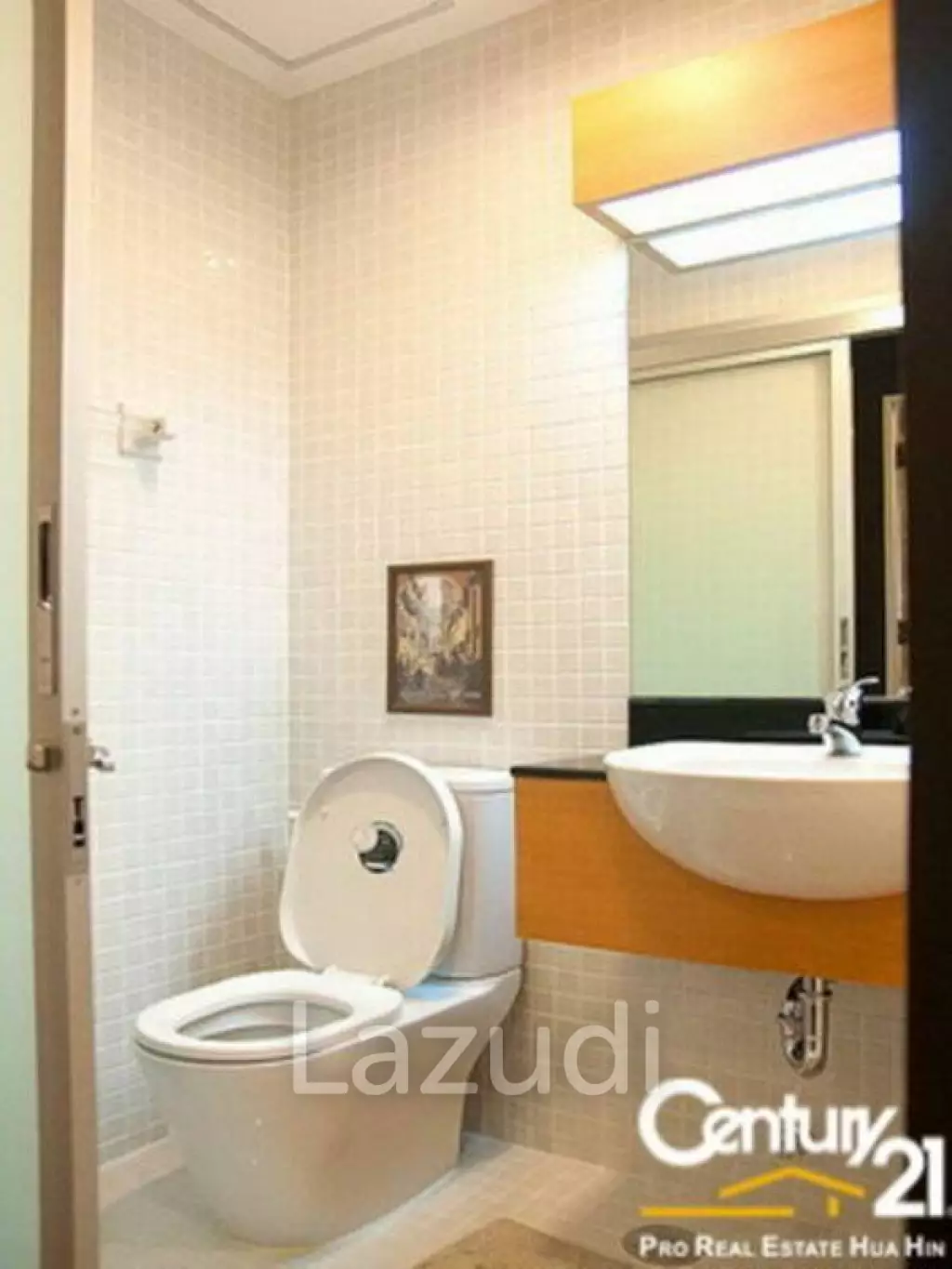Beautiful Decorated Apartment For Sale