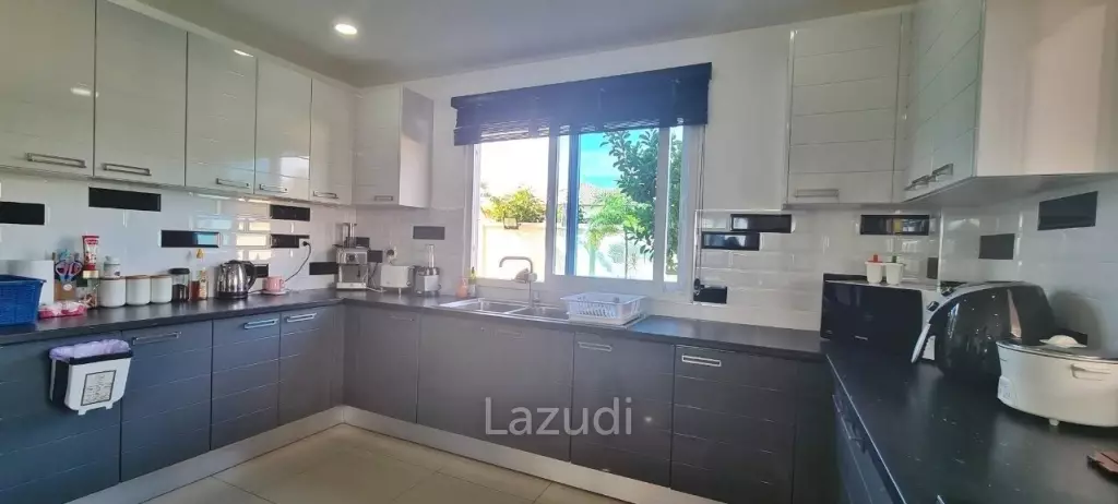 Huay Yai House with Private Pool for Sale